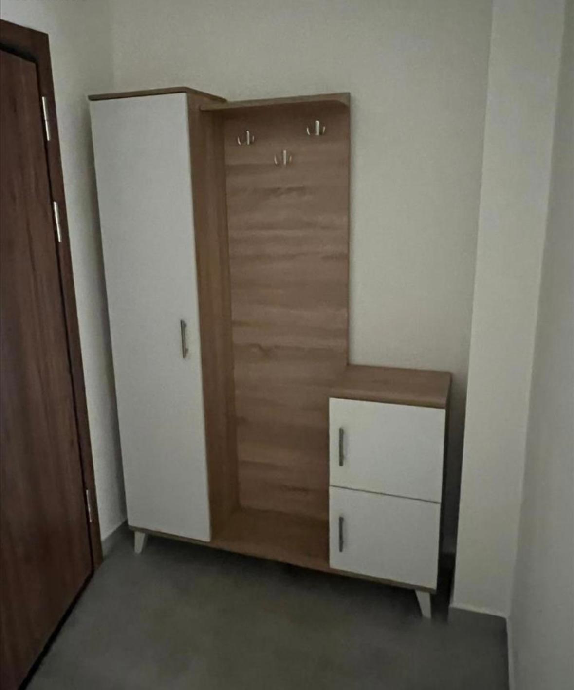 Mavrovka 2-Bed En-suite Apt €600 Empty!