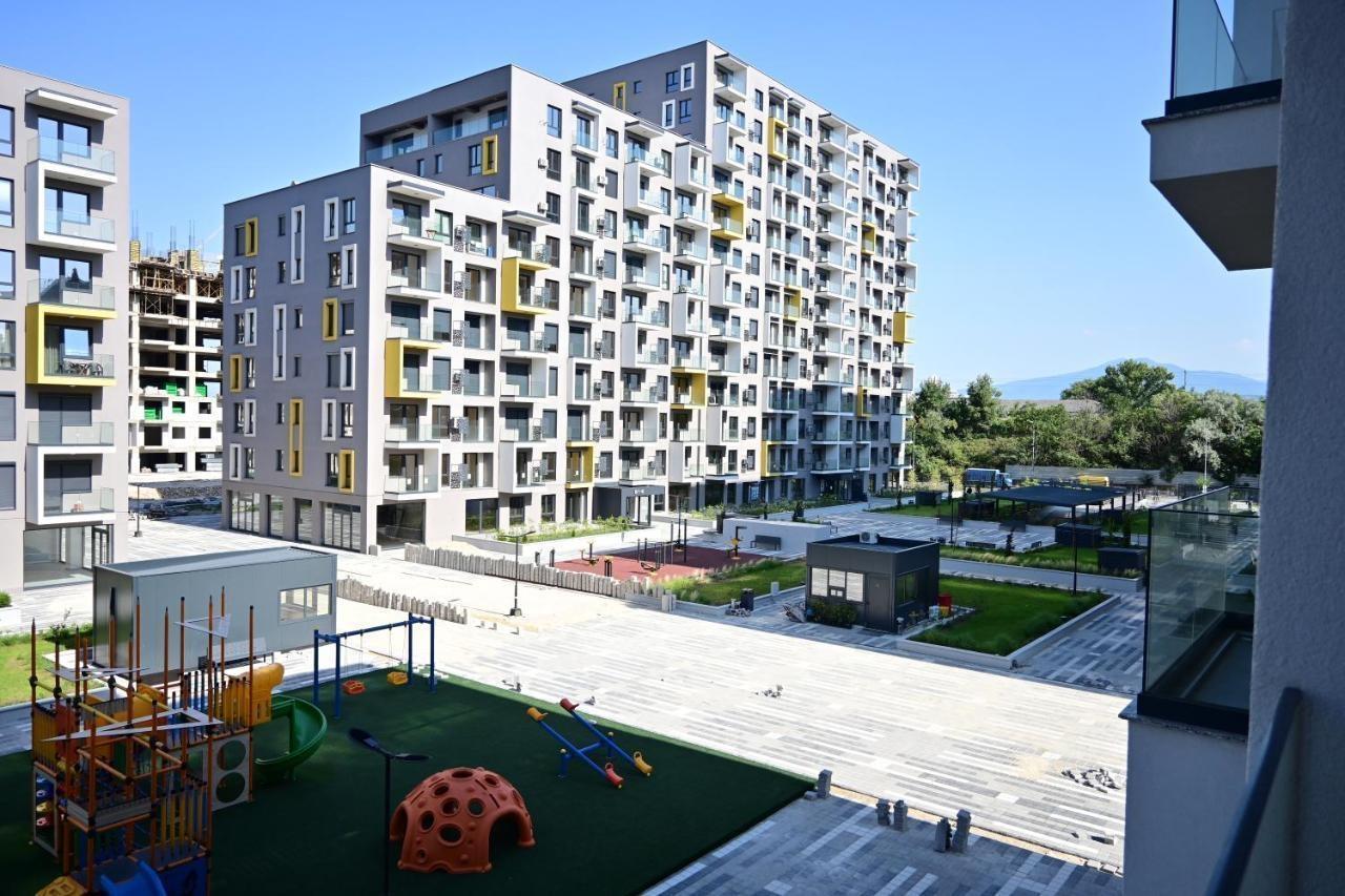 East Gate Living Luxury Apt for Rent Macedonia 75m² €800/Month