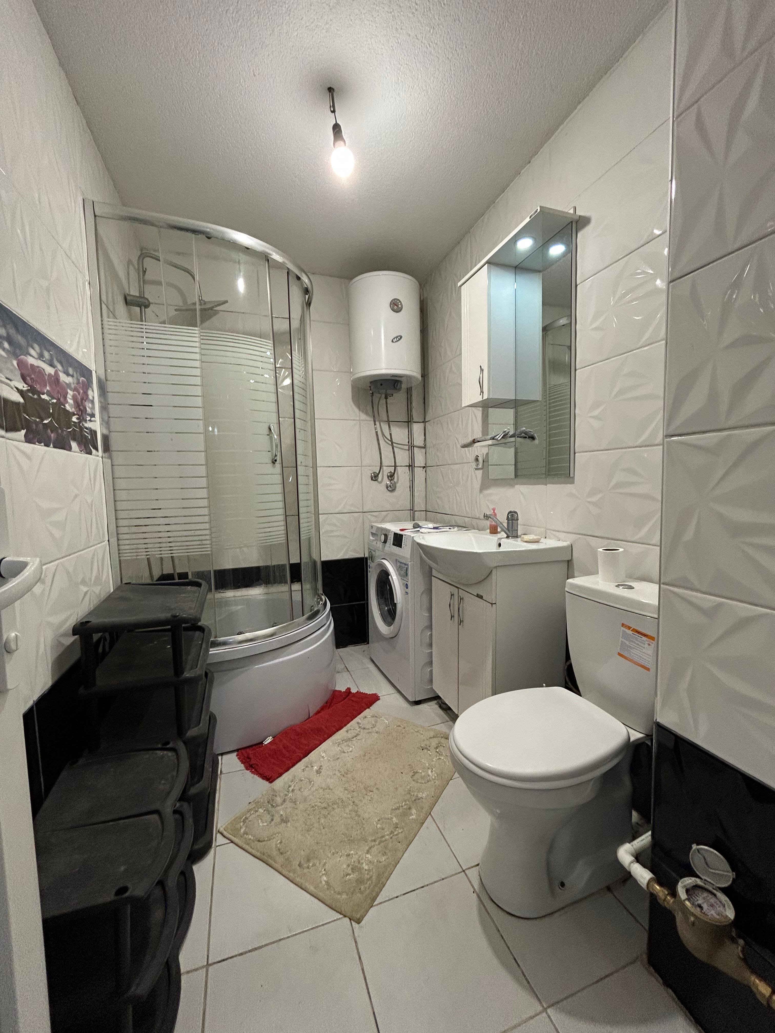 Apt for Rent Macedonia Opp. Balkan Uni €300 2+1 5th Flr