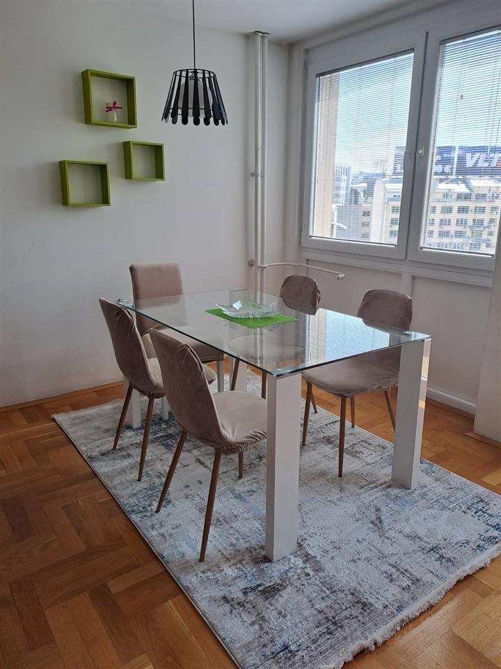 Skopje Center Apt for Rent Macedonia 65m² 2nd Flr €530