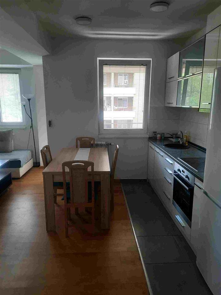 Skopje Aerodrom Apt for Rent 2+1 4th Flr €450/Month Deal!