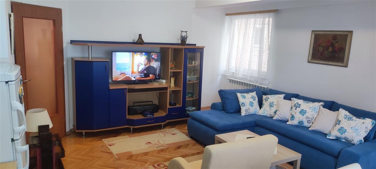 Skopje Center Apt for Rent 48m² 2nd Flr Only €400/Month!
